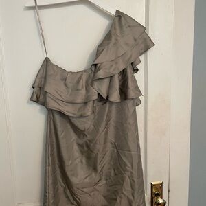 Elegant One-Shoulder Gray Dress